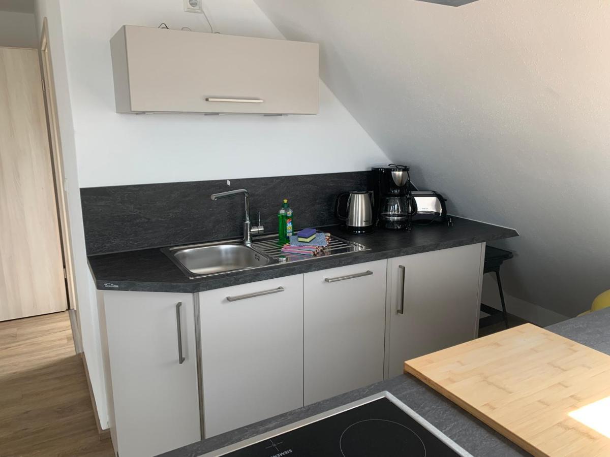 Sonniges 4 **** Dg-Apartment Mit Aufzug+Seeblick ไพลน์เฟลด์ ภายนอก รูปภาพ